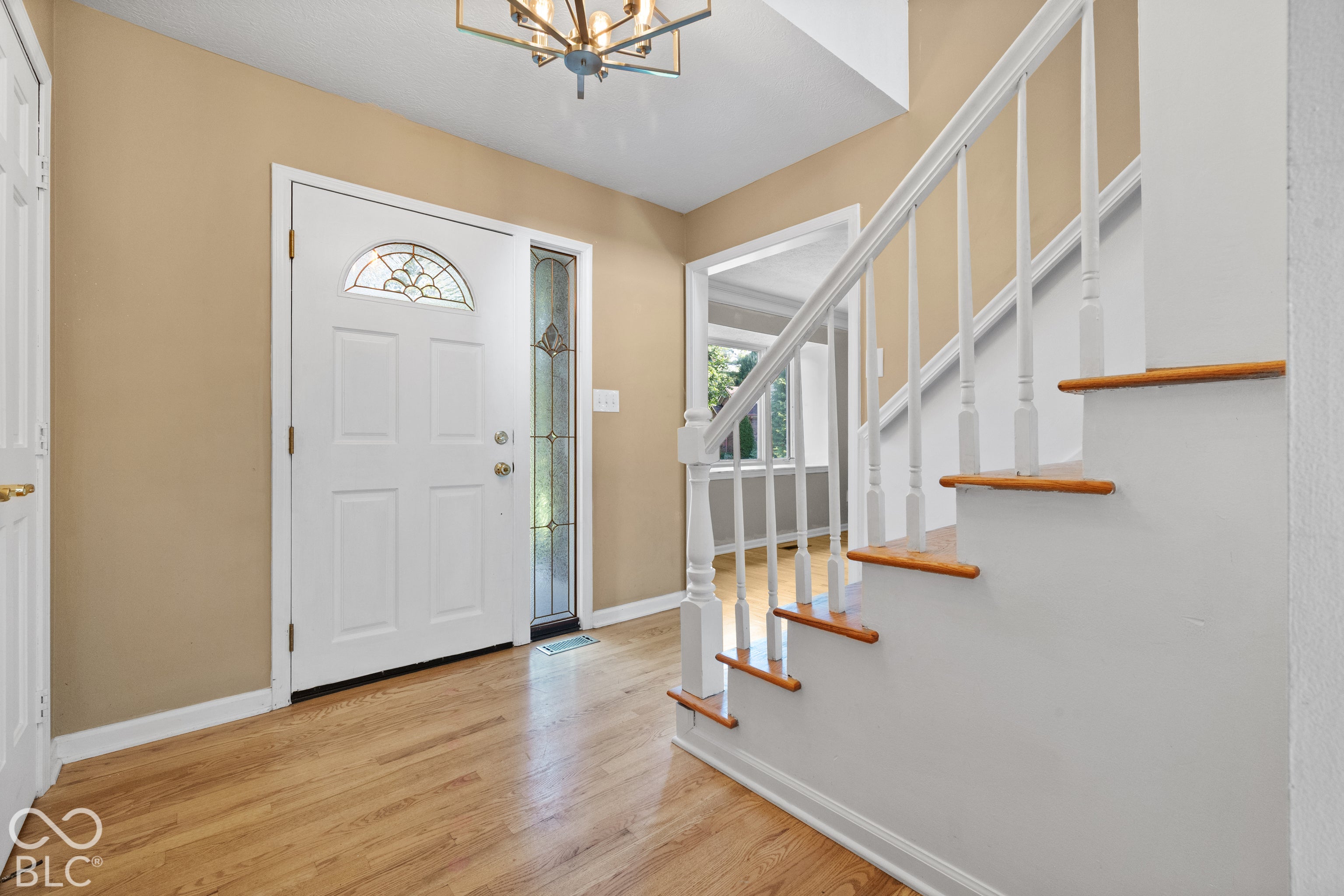 889 Bridle Circle