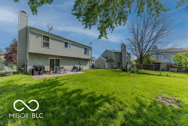 1031 W 59th Place