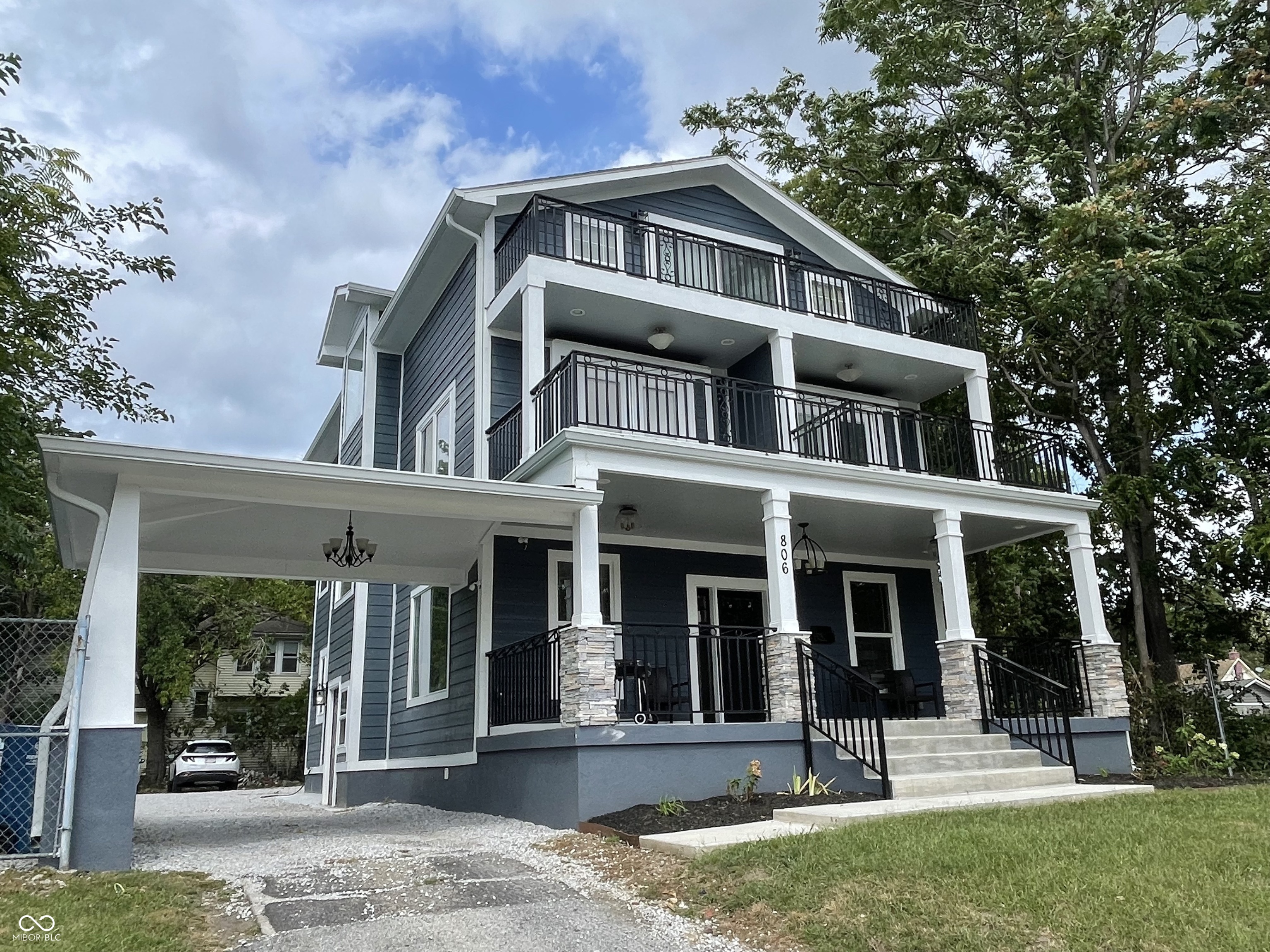 3434 N Capitol Avenue