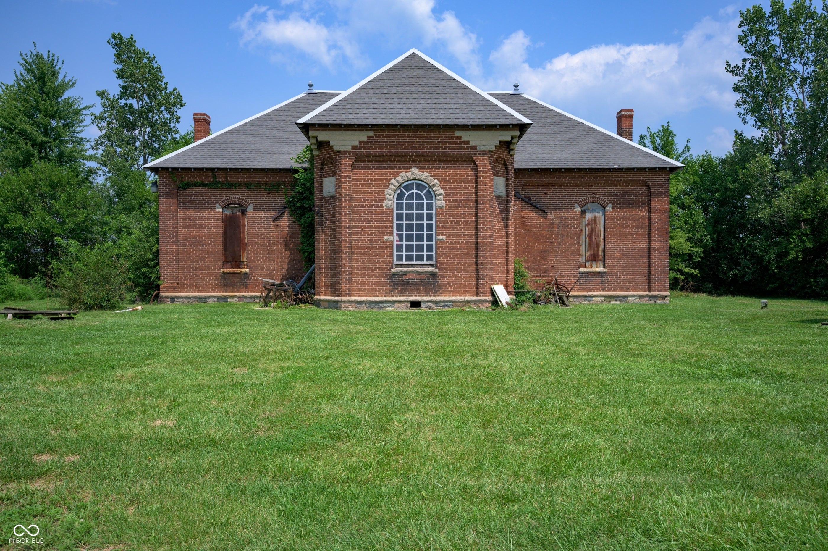 Photo 1 of 13 — 14520 E State Road 38 E, Noblesville, IN 46060