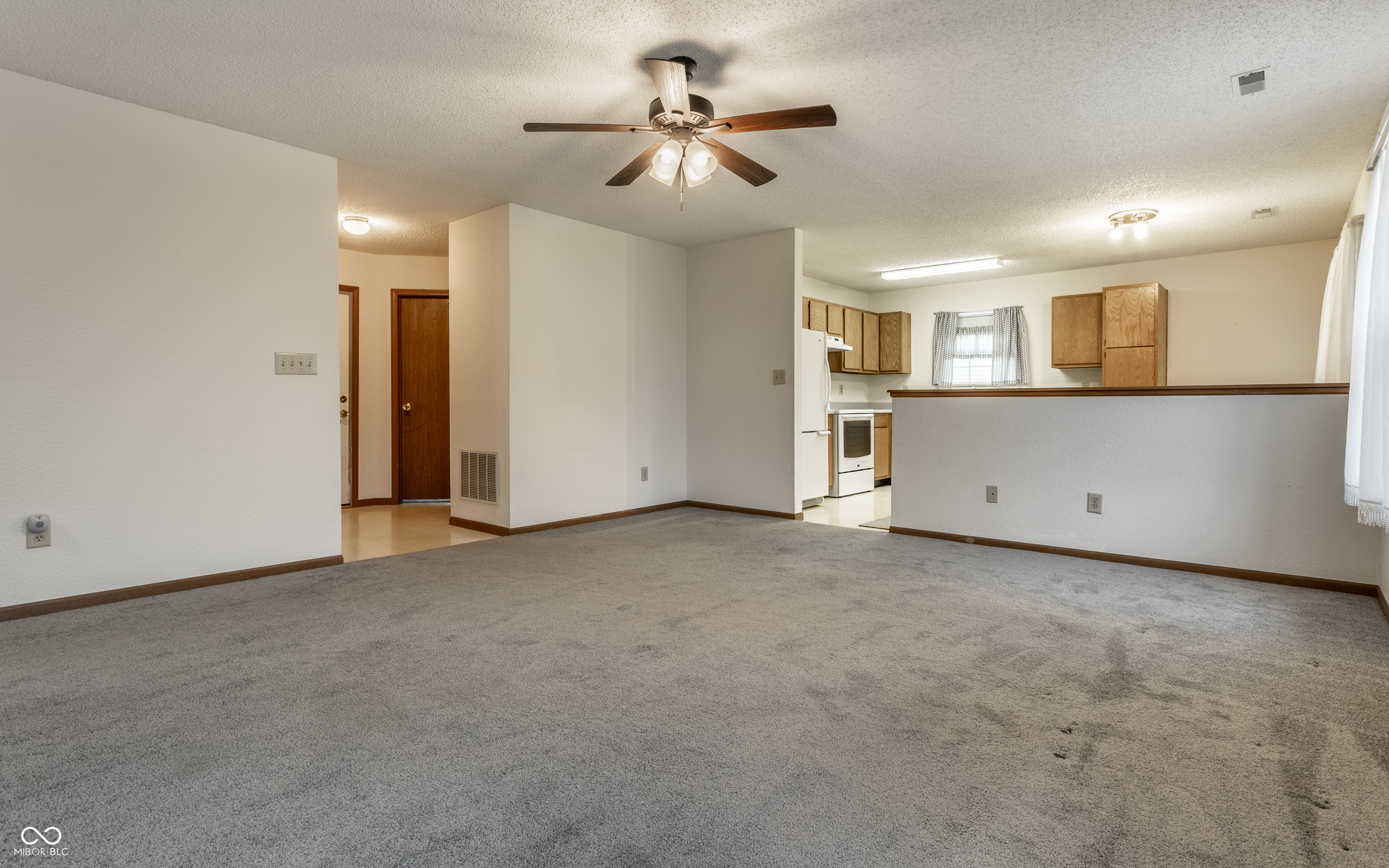 7550 Hidden Valley Lane