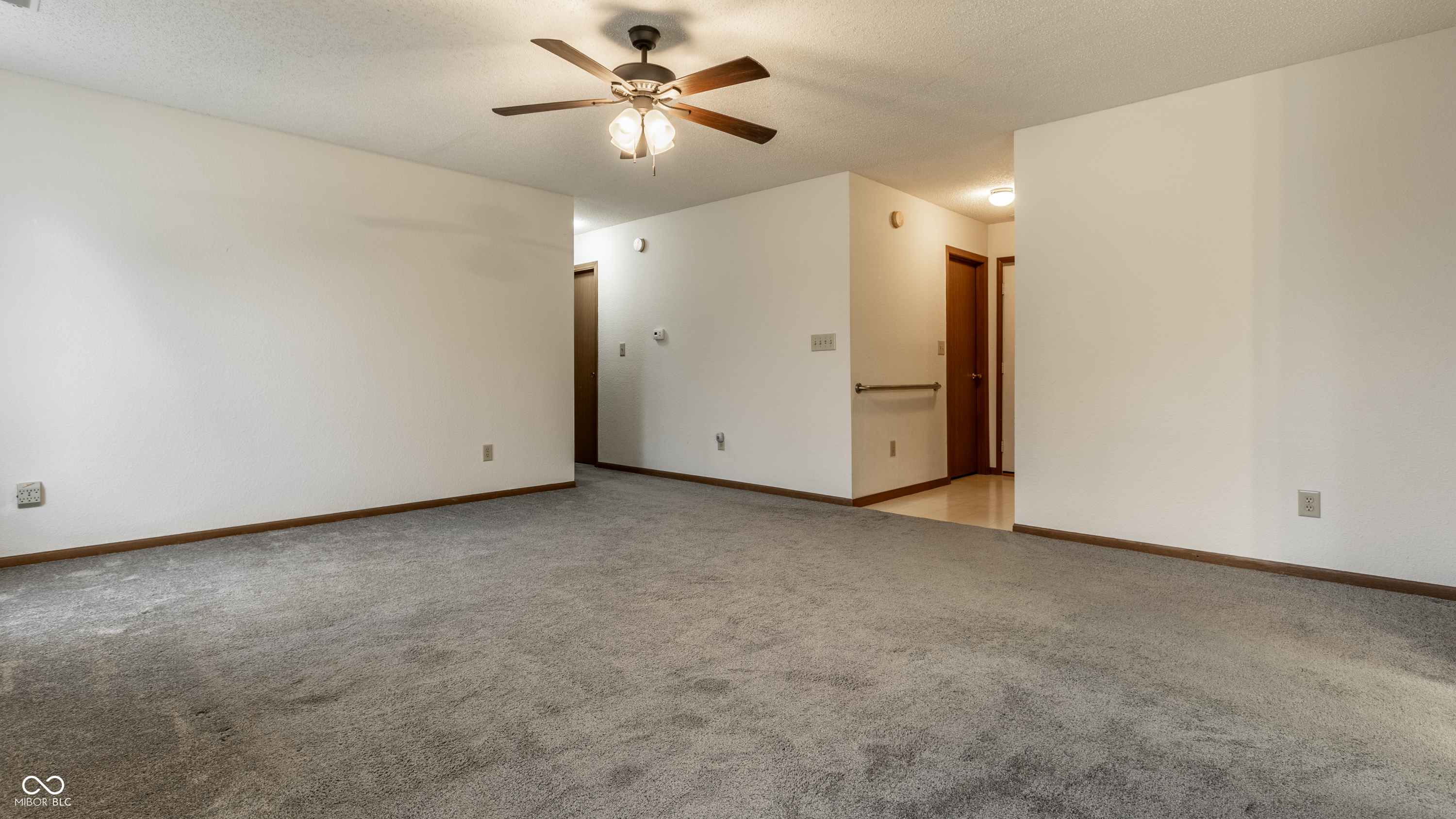 7550 Hidden Valley Lane