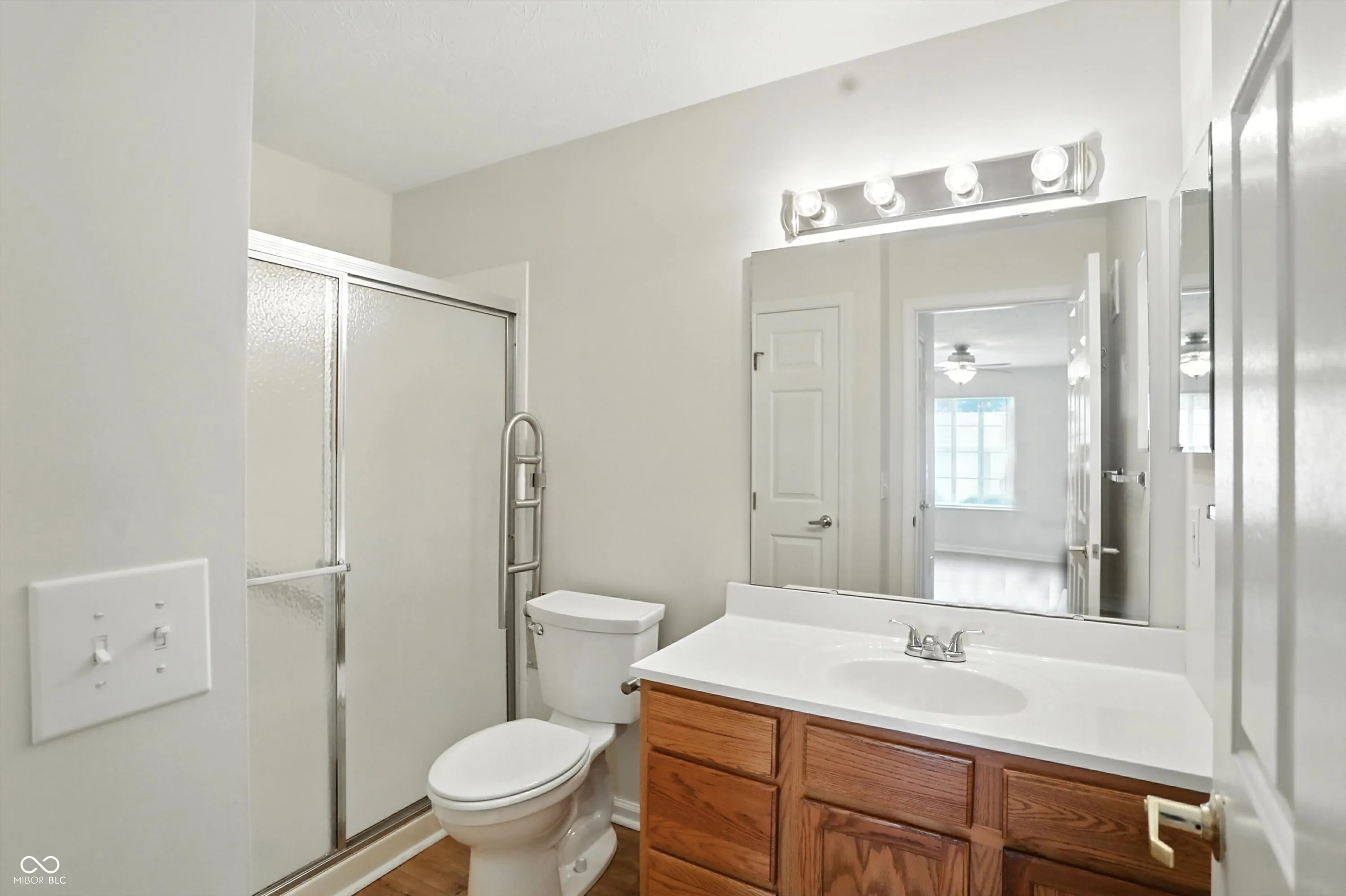 Indianapolis, Indiana 46237, United States, 2 Bedrooms Bedrooms, ,2 BathroomsBathrooms,Residential,Pending,156580