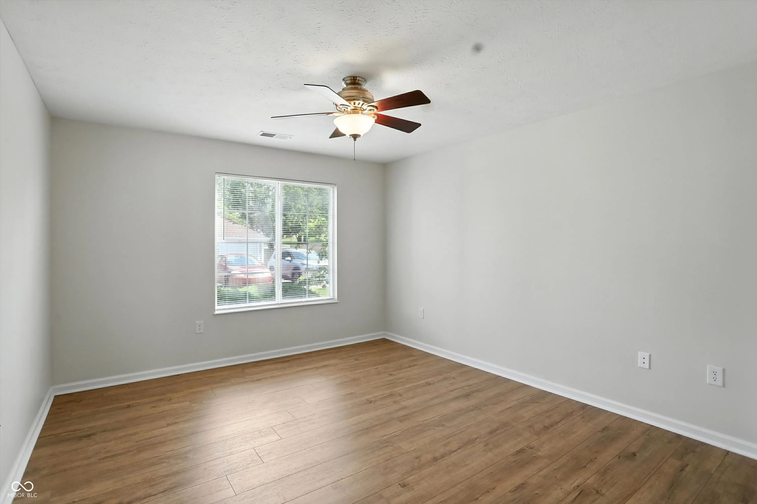 Indianapolis, Indiana 46237, United States, 2 Bedrooms Bedrooms, ,2 BathroomsBathrooms,Residential,Pending,156580