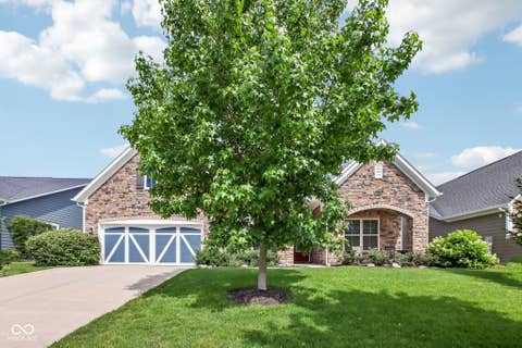Photo of 16805 Snowmass Drive, Noblesville, IN 46062 (MLS # 22108534)