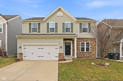 Photo of 556 Dietz Drive, Greenwood, IN 46143 (MLS # 22077750)