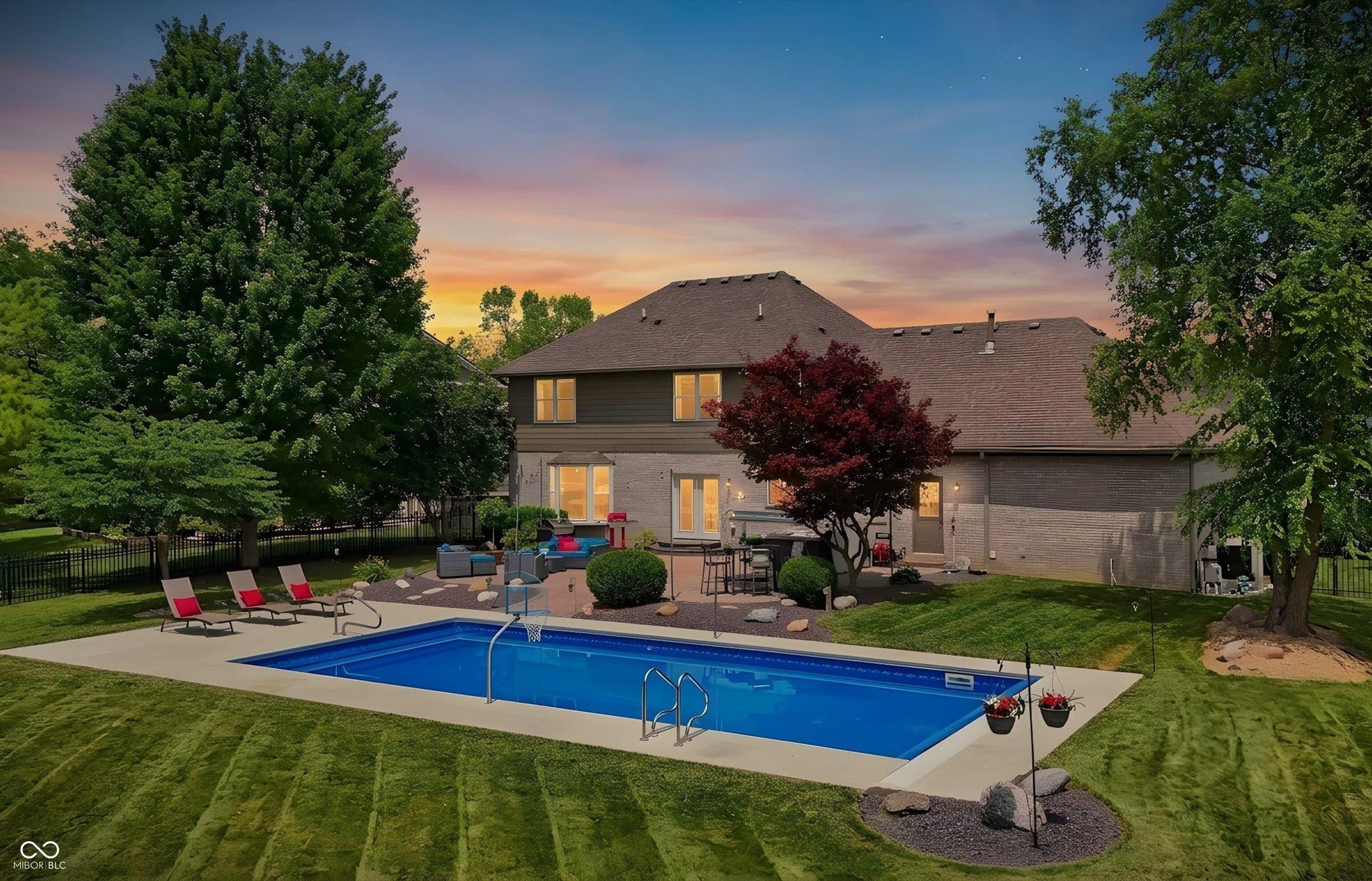 17275 Blue Moon Drive