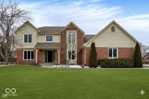 Photo of 1490 Warwick Court, Carmel, IN 46033 (MLS # 22079387)