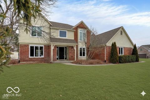 Photo of 1490 Warwick Court, Carmel, IN 46033 (MLS # 22079387)