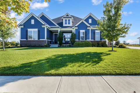 4365 Kettering Drive Zionsville IN 46077
