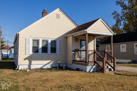 Photo of 5508 W 16th Street, Indianapolis, IN 46224 (MLS # 22133253)