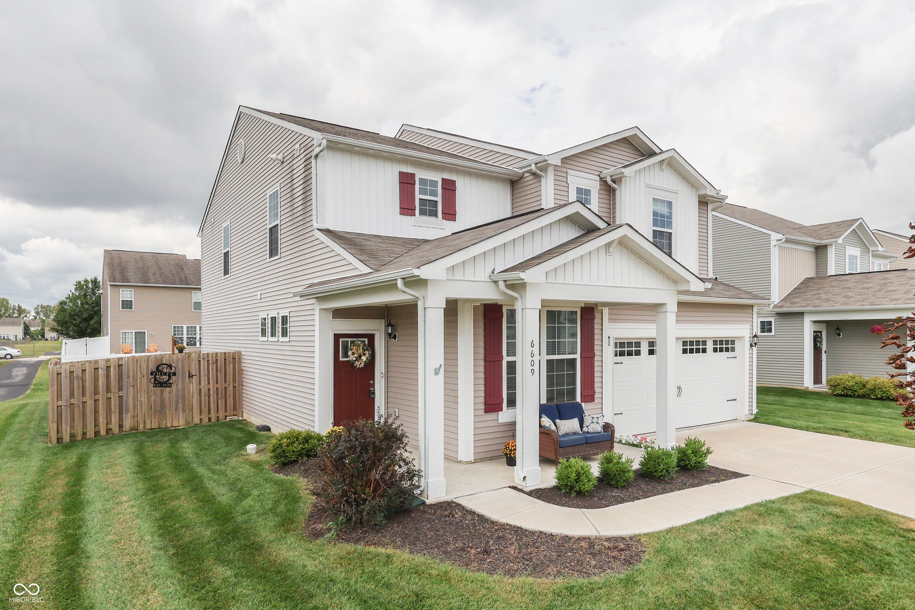 6609 Harvest Moon Lane