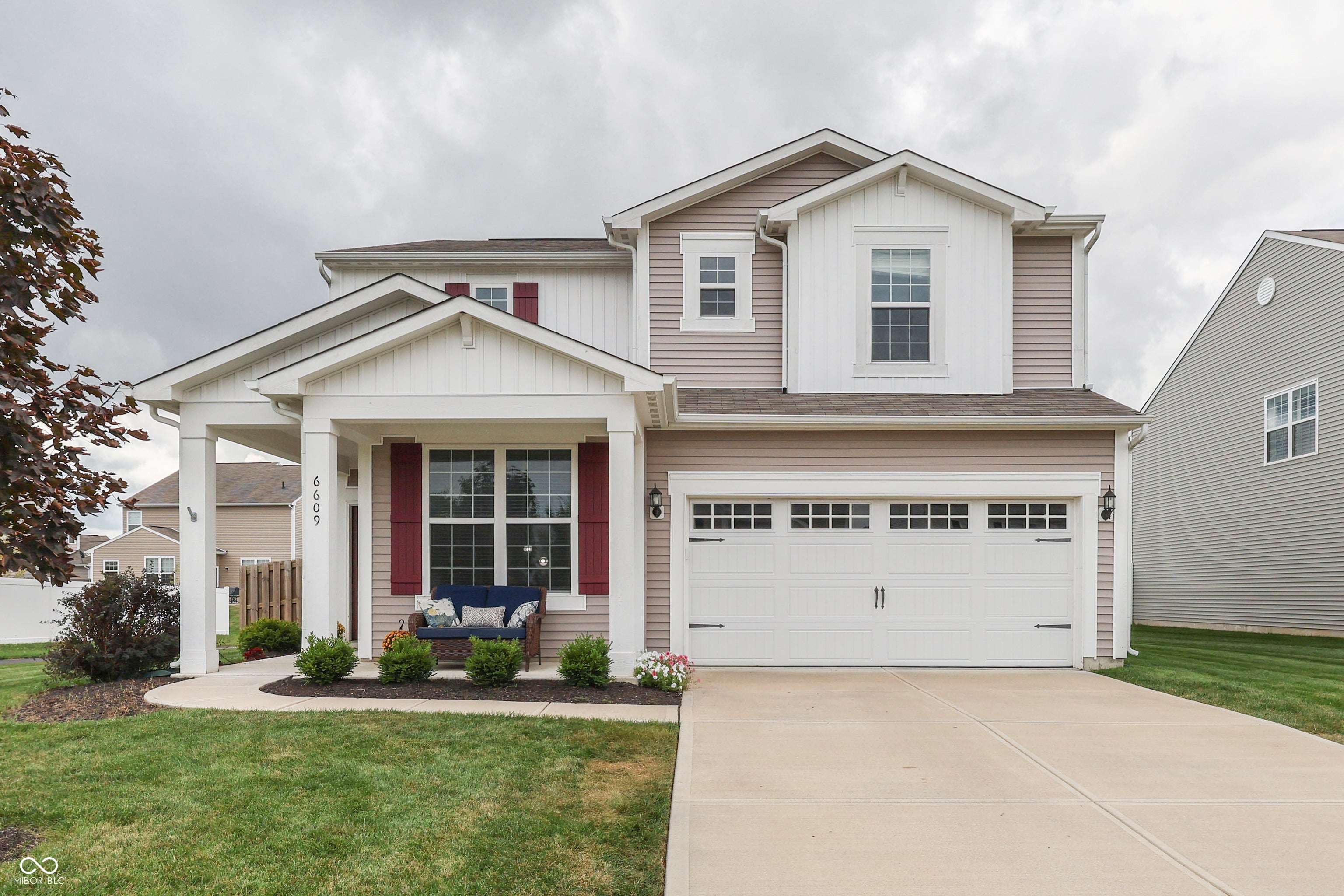 6609 Harvest Moon Lane