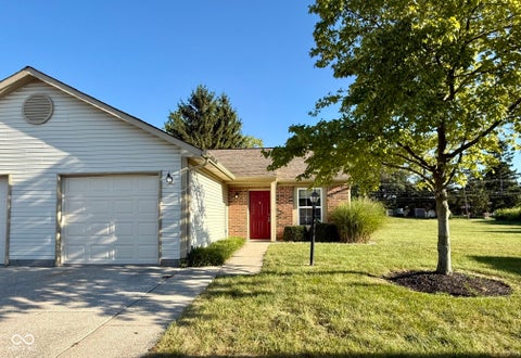 Photo of 103 Woodberry Drive, Danville, IN 46122 (MLS # 22124688)
