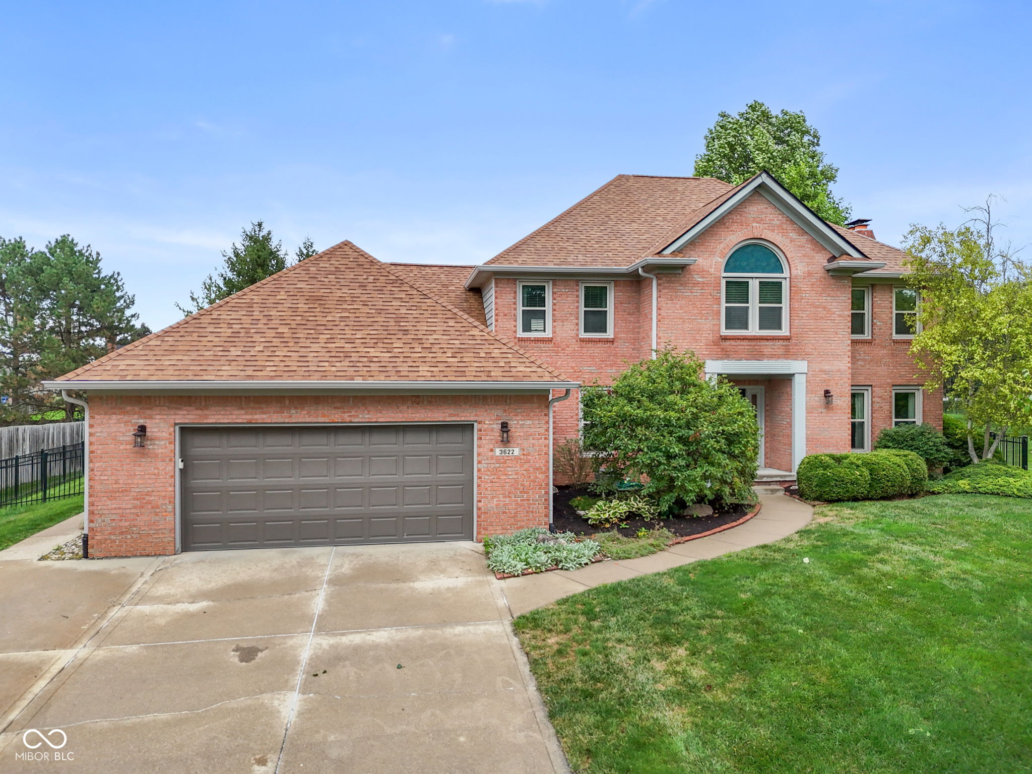 3622 Fountain View Drive