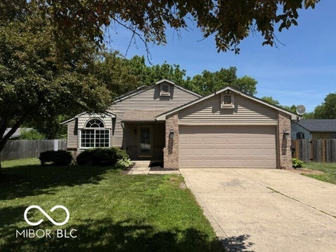 Photo of 1006 E Walnut Street, Frankton, IN 46044 (MLS # 22100758)
