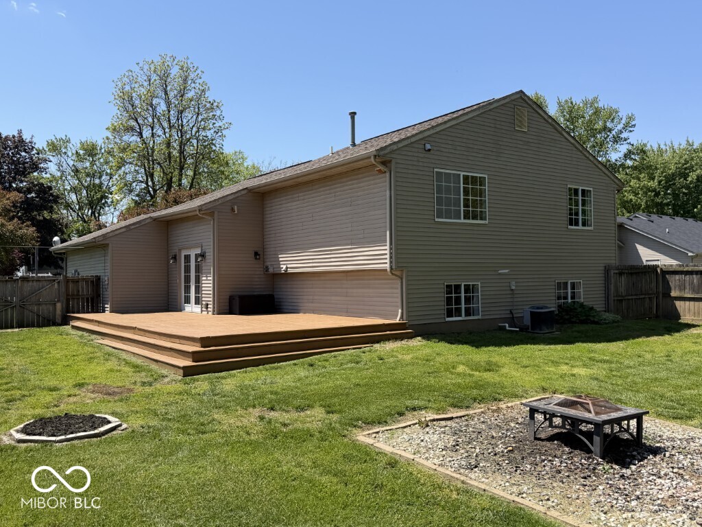1006 E Walnut Street