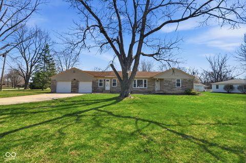 Photo of 371 S Hendricks Drive, Greenwood, IN 46142 (MLS # 22090970)