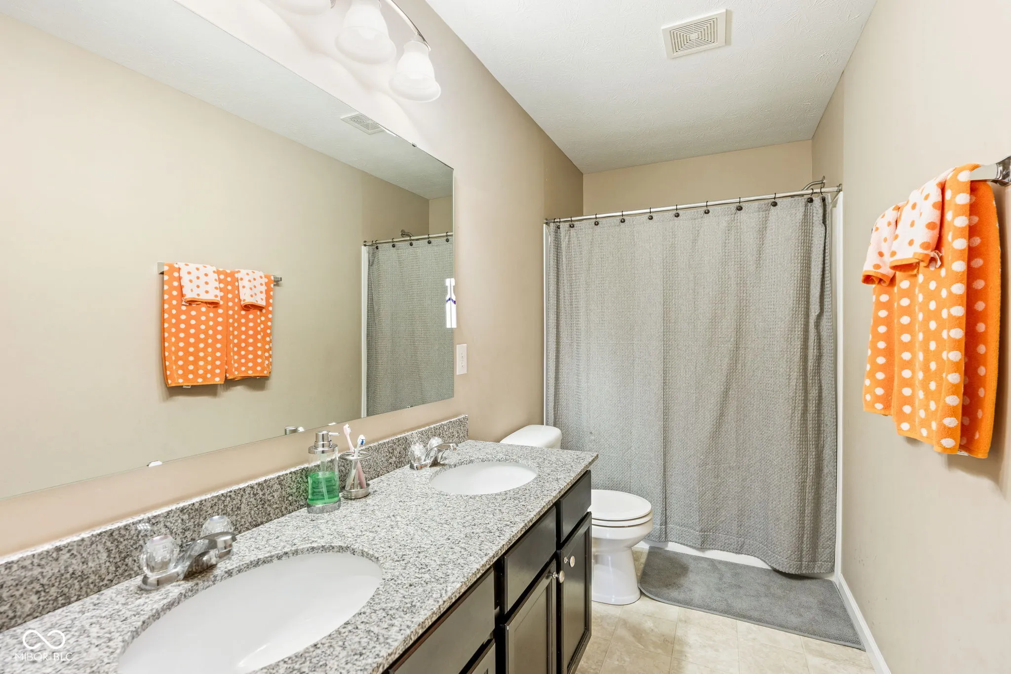 Noblesville, Indiana 46062, United States, 5 Bedrooms Bedrooms, ,3 BathroomsBathrooms,Residential,Active,178325