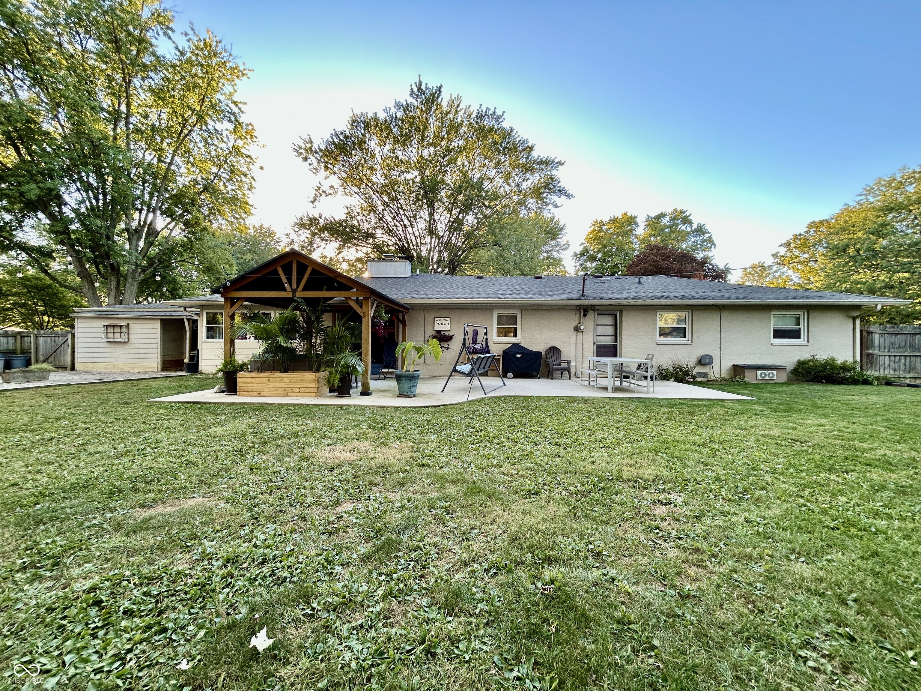 5 Roselawn Avenue