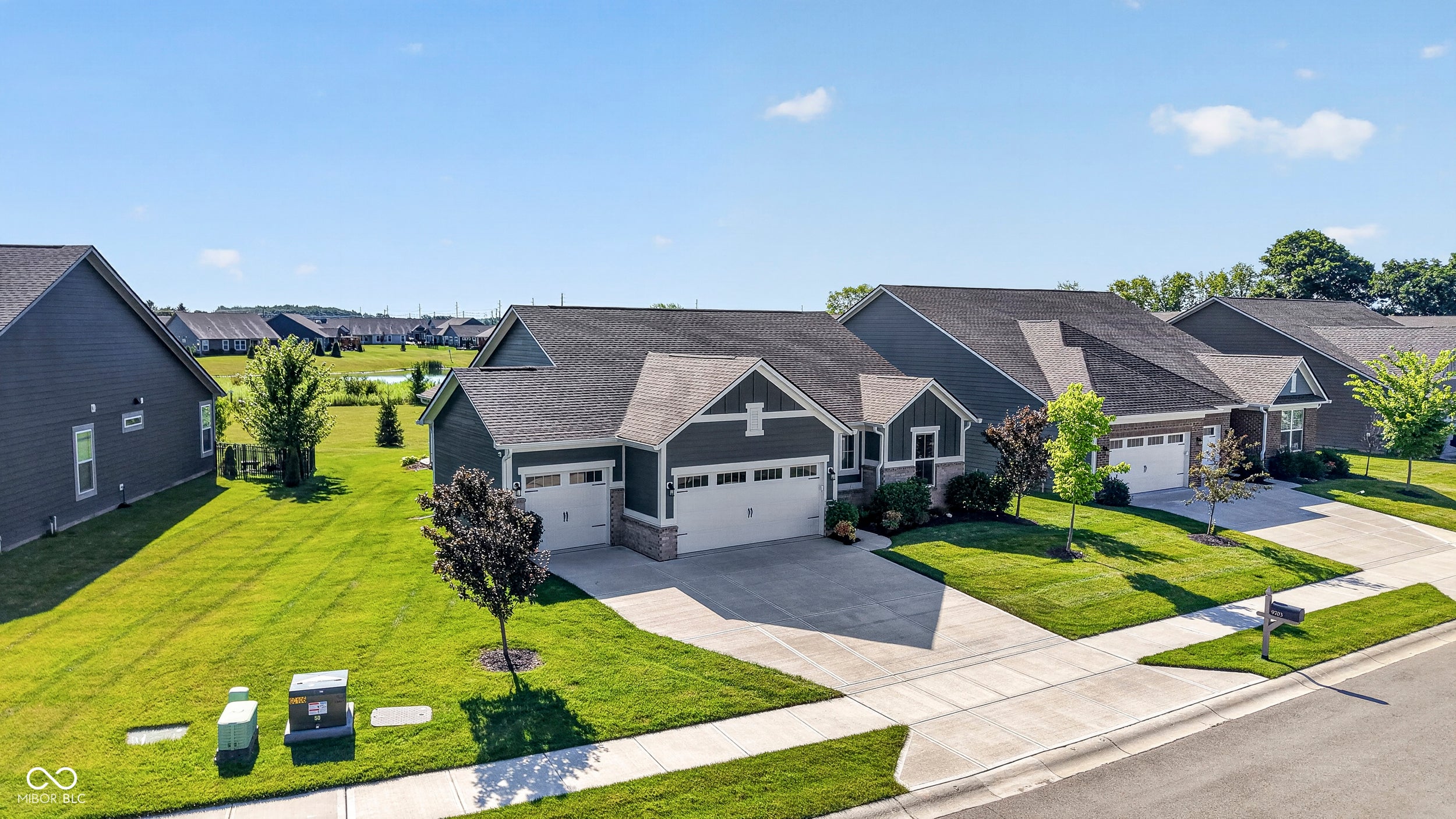 9703 Parkhurst Crossing