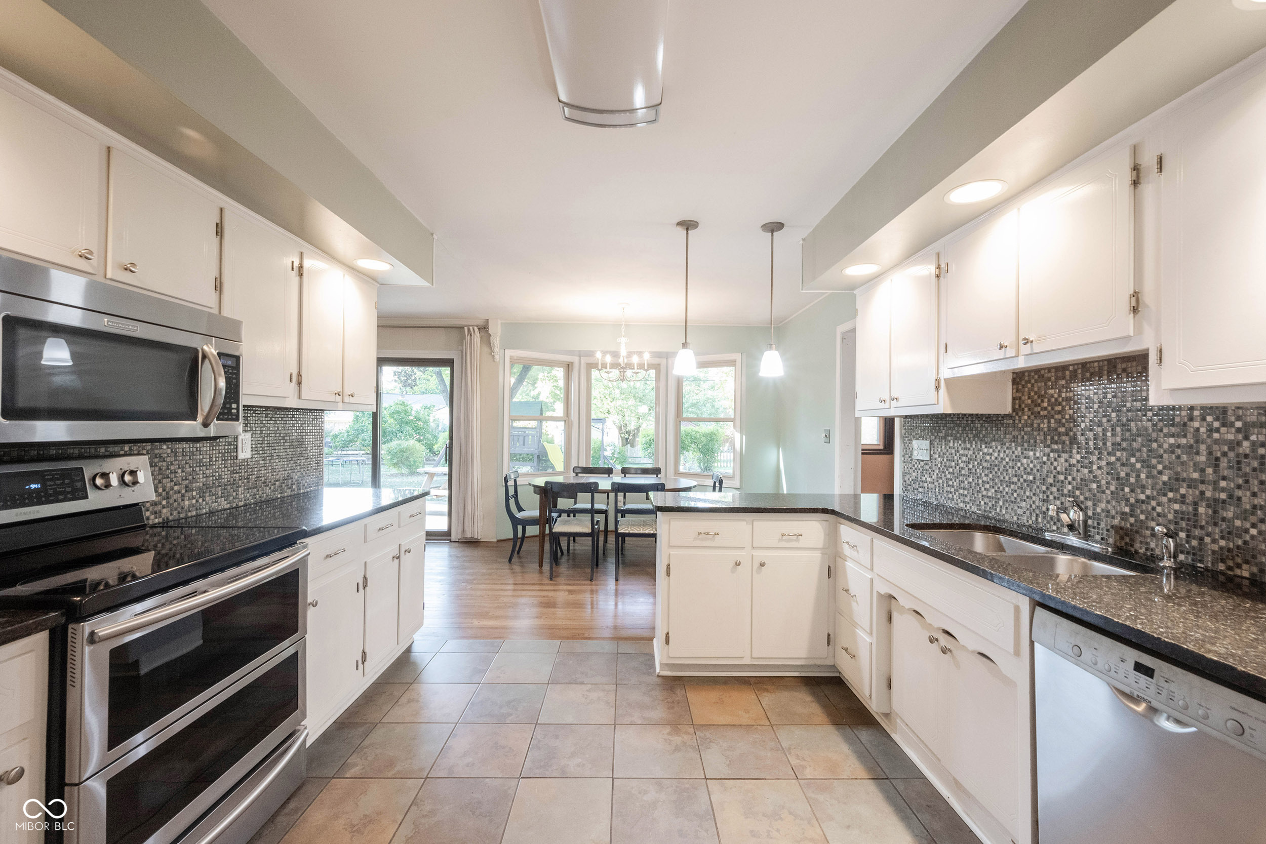 1415 Douglas Drive