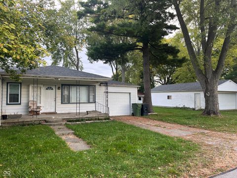 Photo of 1214 E Third Street, Greenfield, IN 46140 (MLS # 22067902)