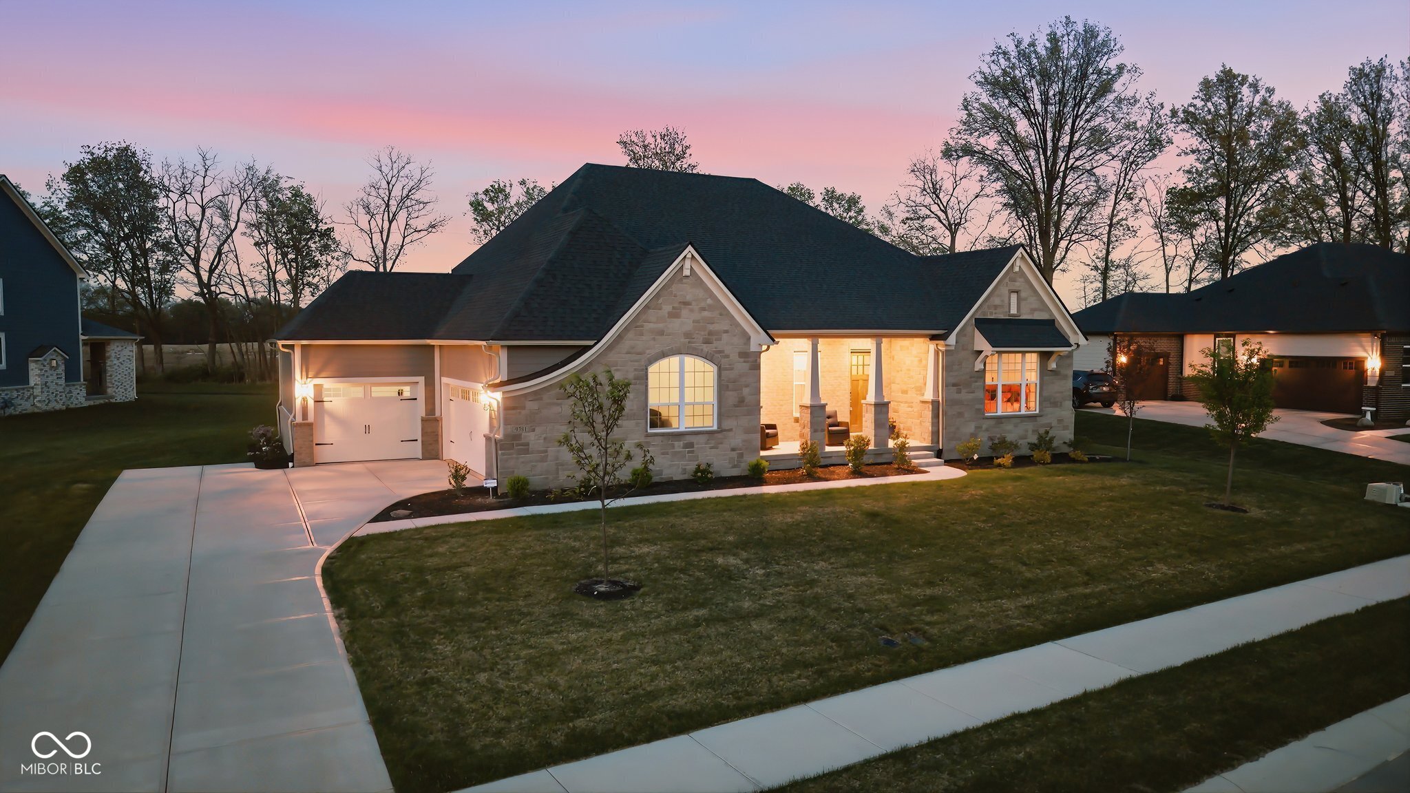 9381 Coopers Lane