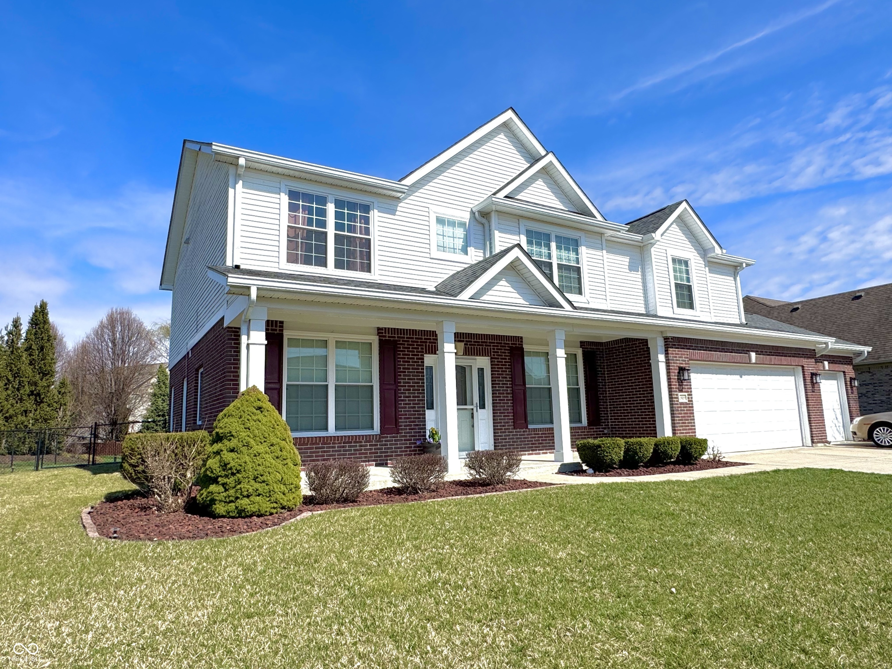 1909 Versailles Drive