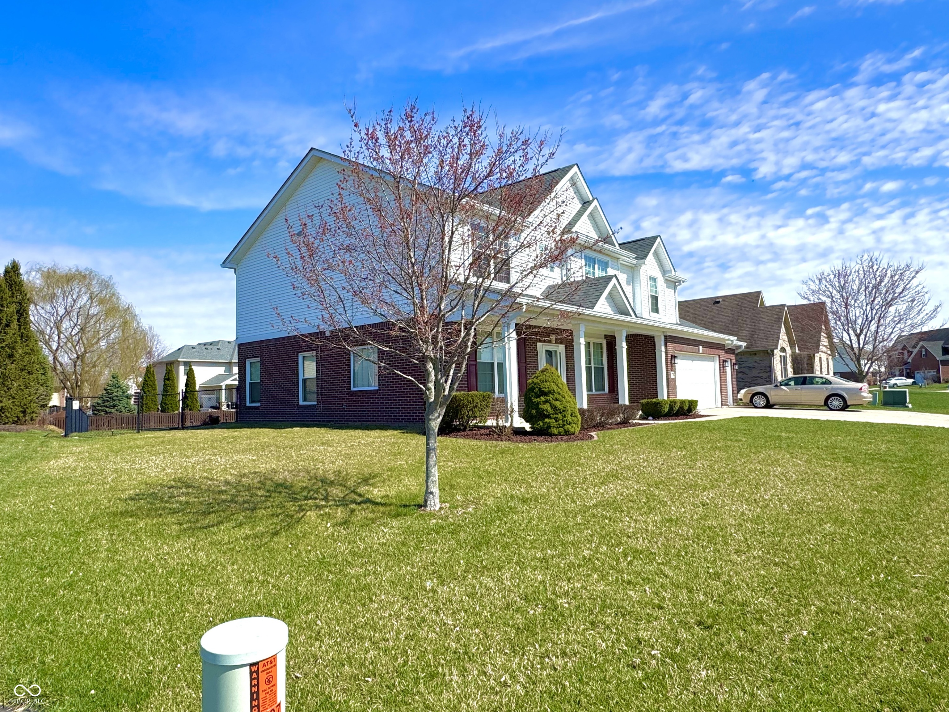 1909 Versailles Drive