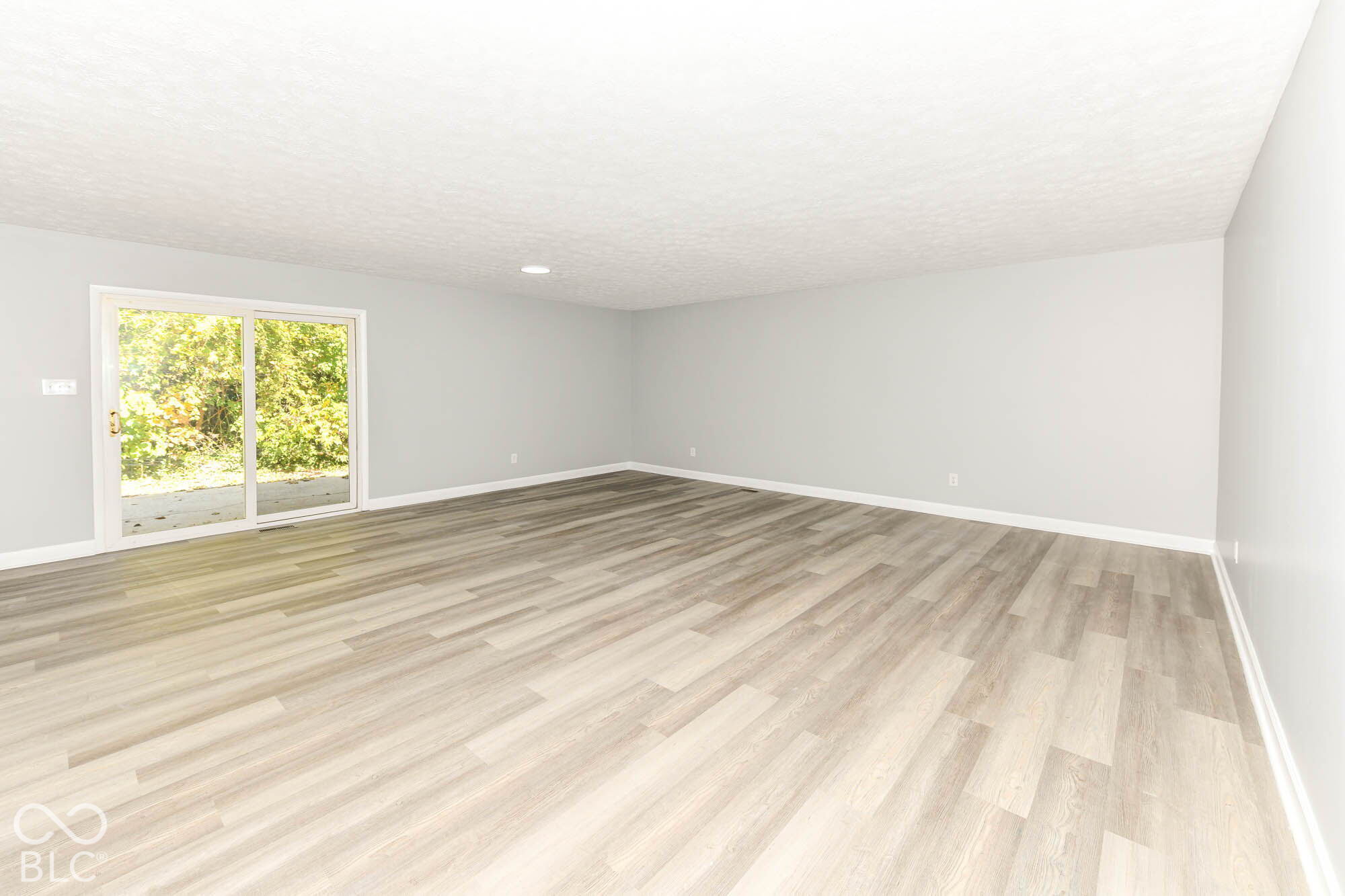 1214 Keller Drive