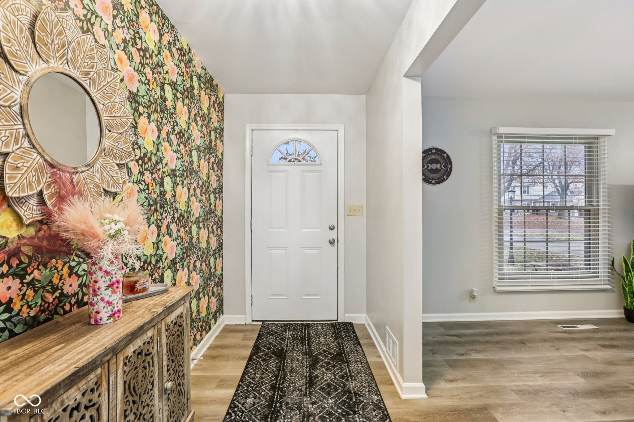 1641 Hillcrest Avenue