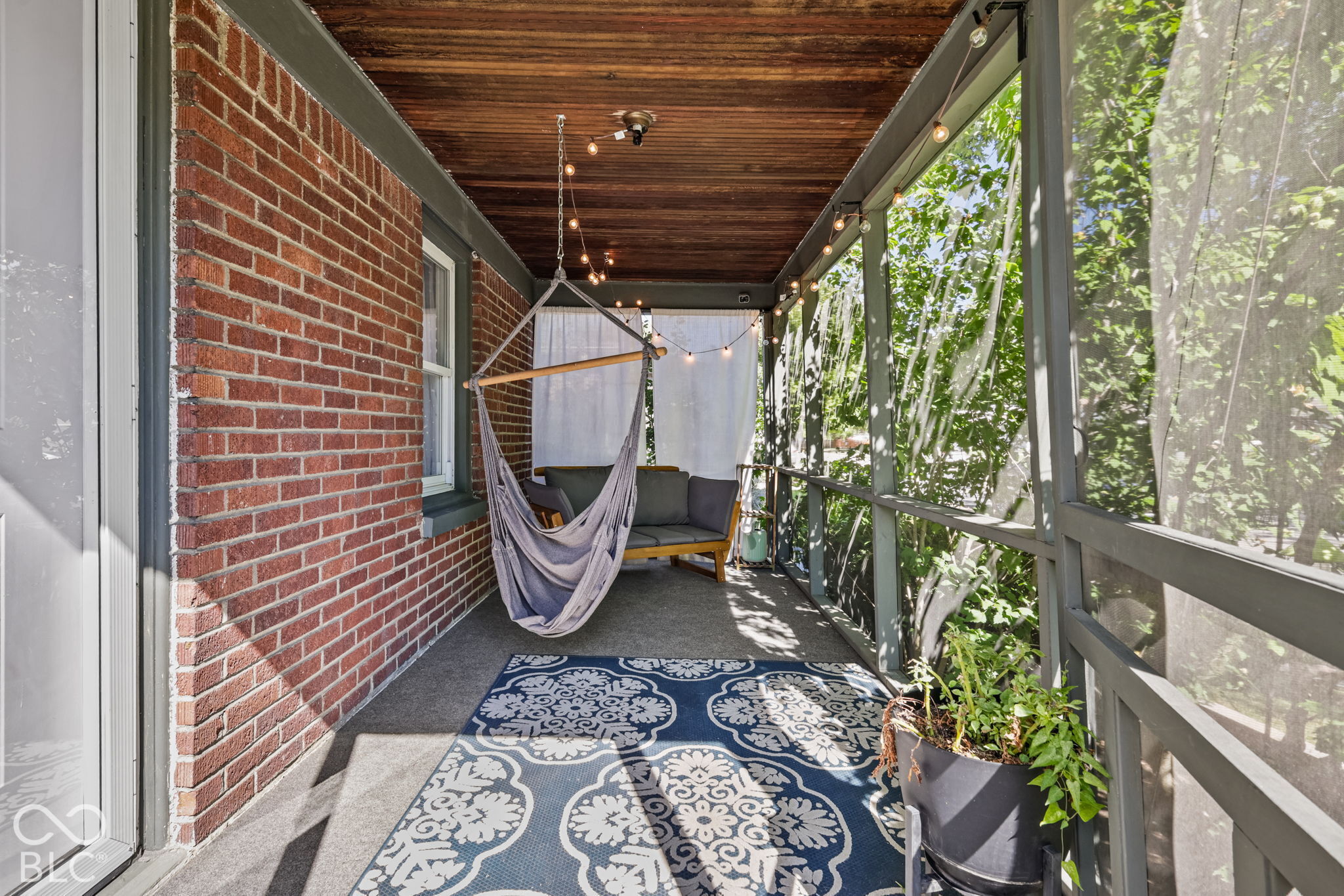 5118 Hillside Avenue