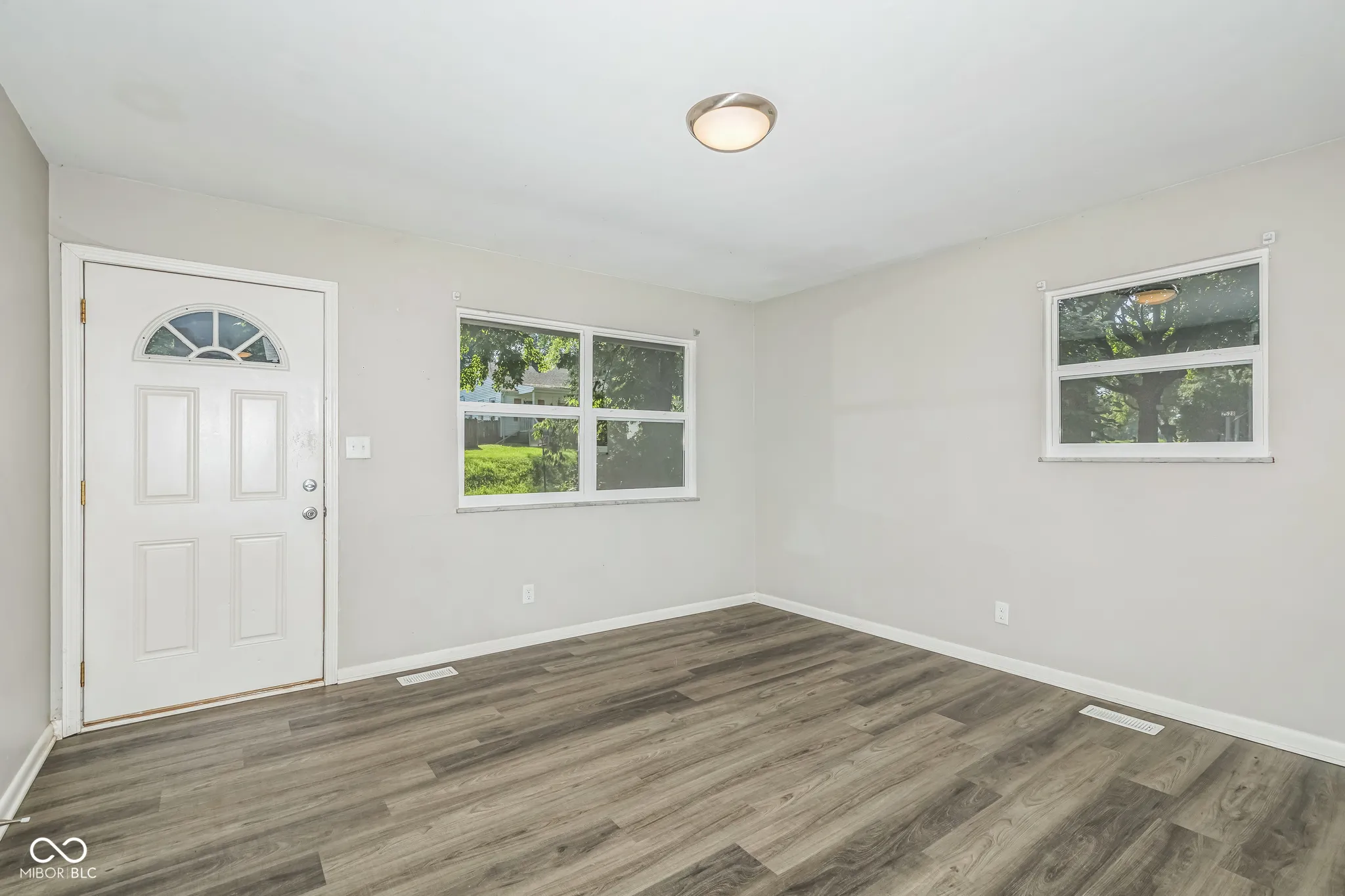 Indianapolis, Indiana 46225, United States, 3 Bedrooms Bedrooms, ,2 BathroomsBathrooms,Residential,Active,178915