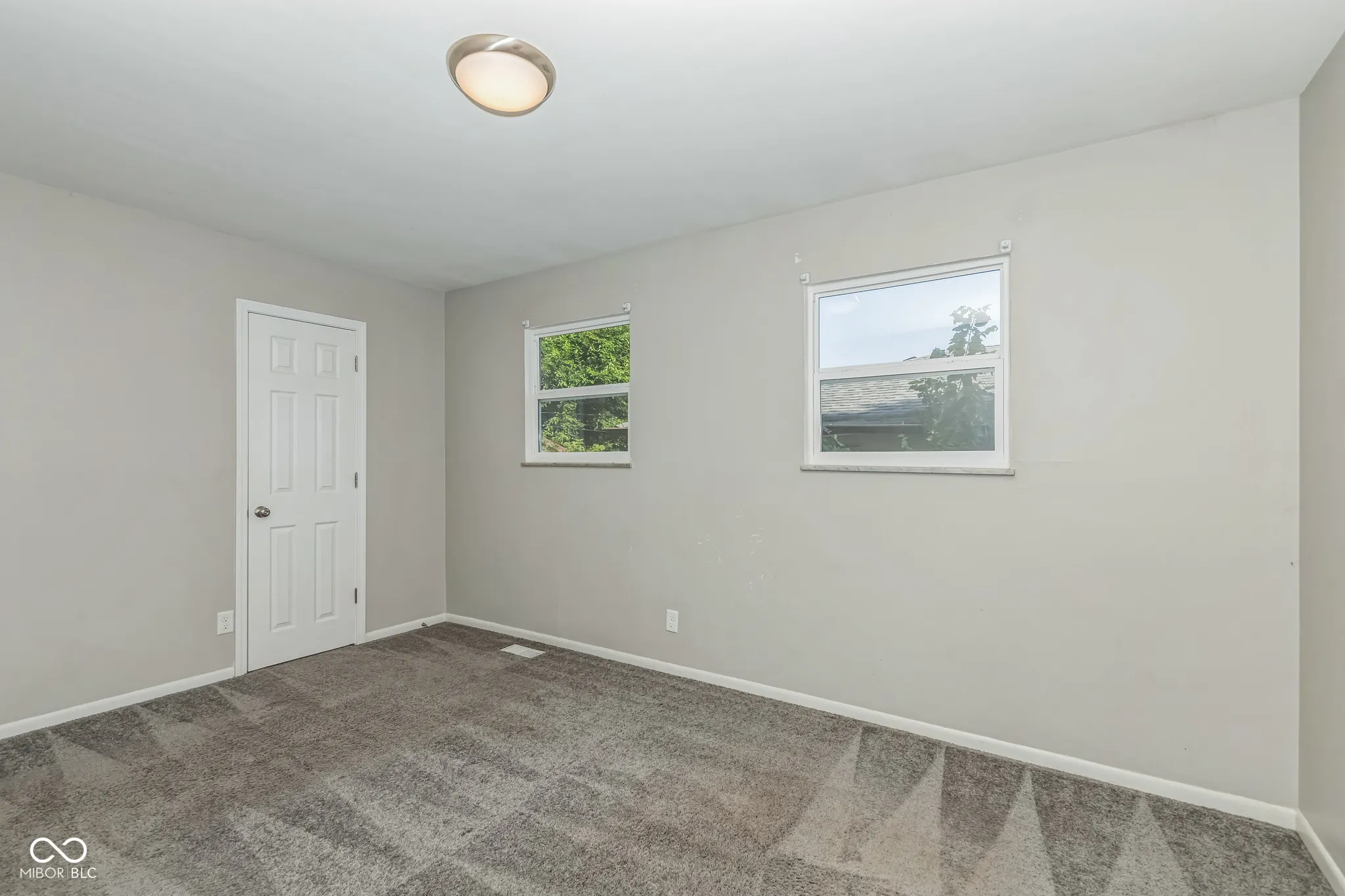 Indianapolis, Indiana 46225, United States, 3 Bedrooms Bedrooms, ,2 BathroomsBathrooms,Residential,Active,178915