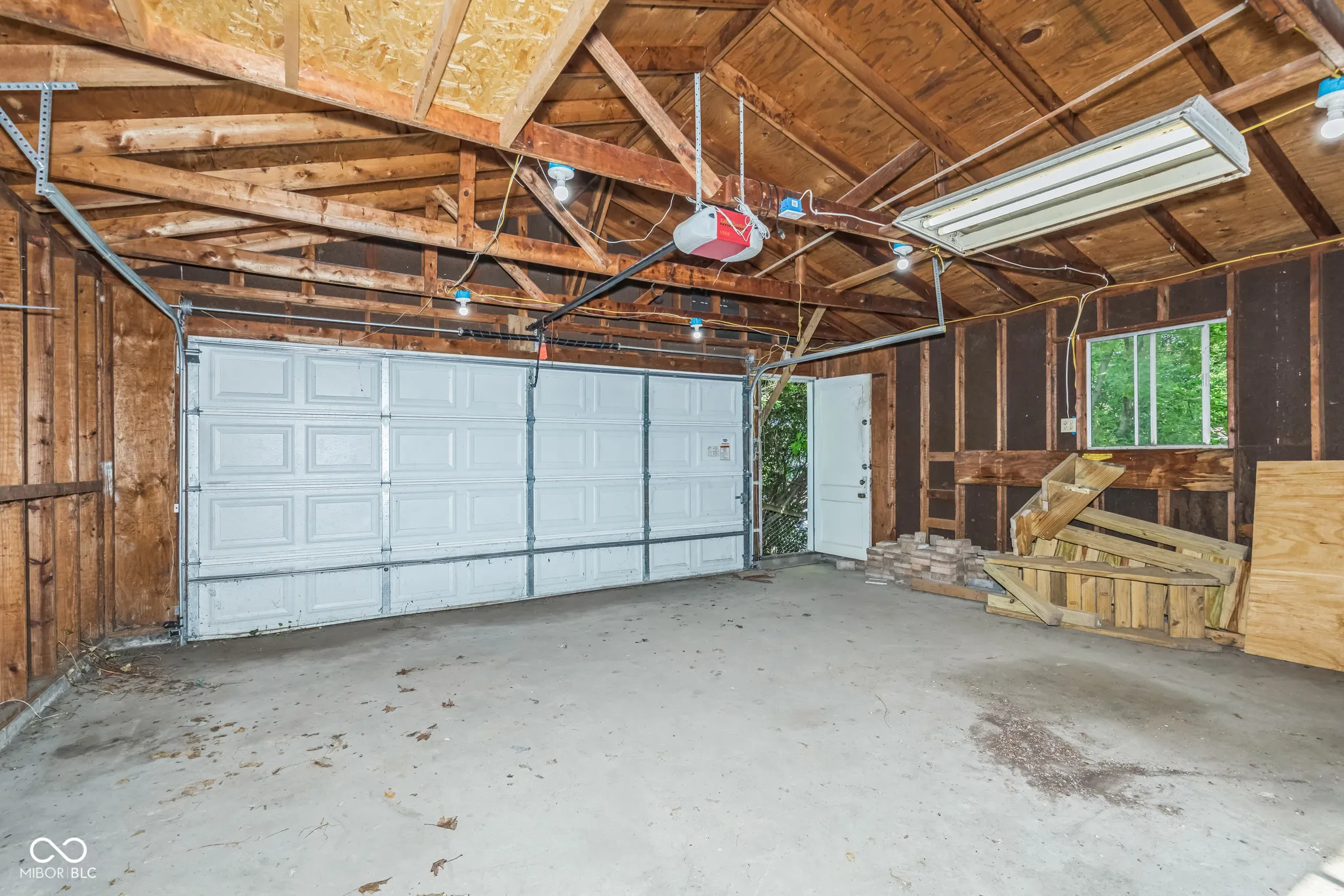 Indianapolis, Indiana 46225, United States, 3 Bedrooms Bedrooms, ,2 BathroomsBathrooms,Residential,Active,178915