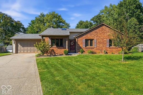 8340 STACY LYNN CT, INDIANAPOLIS, IN 46231 - Image 5671db3bd1b86da033ca0f0634e455e5/2540658507