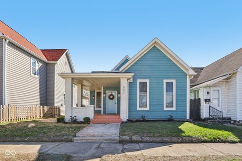 Photo of 237 Kansas Street, Indianapolis, IN 46225 (MLS # 22089405)