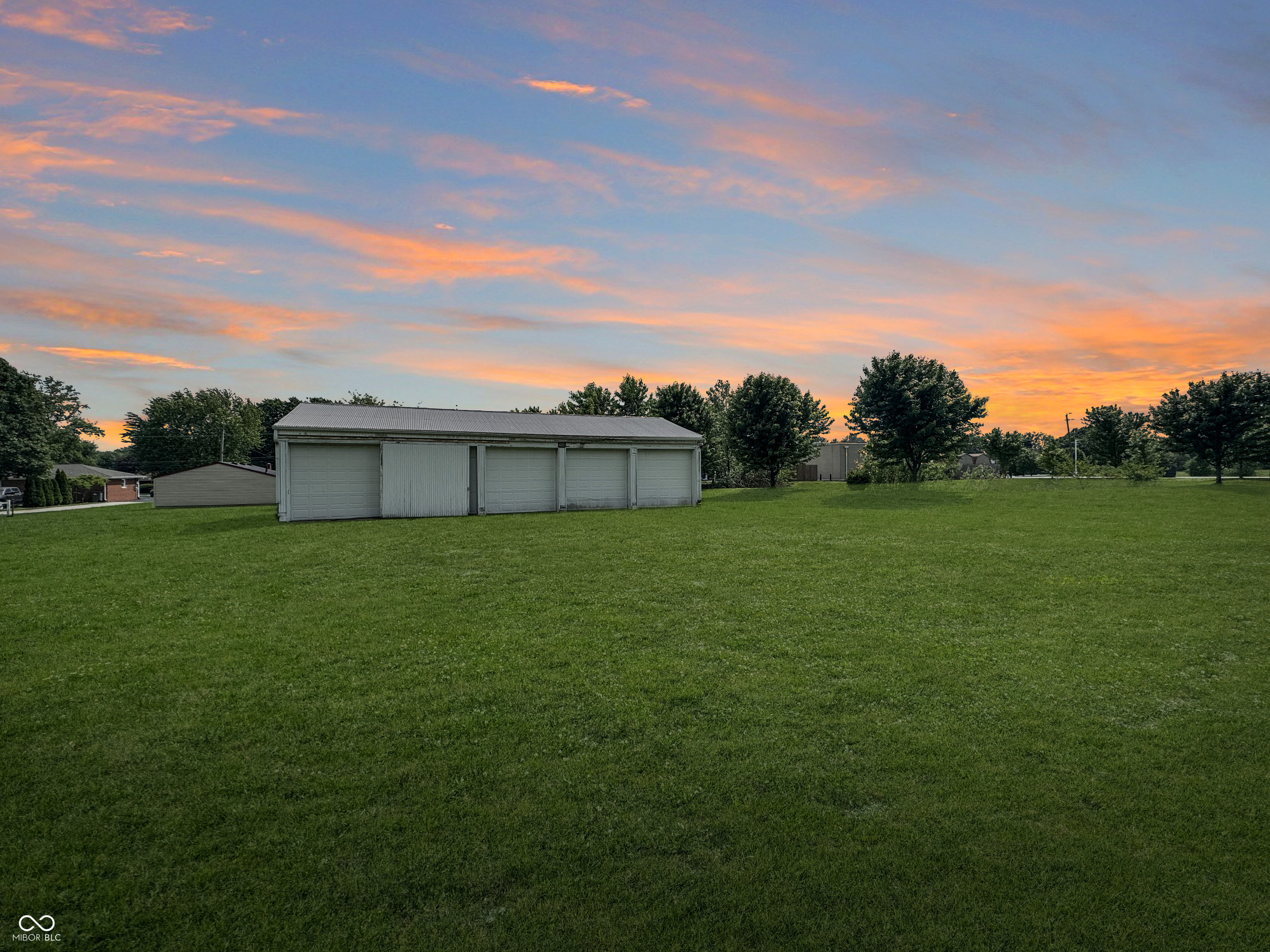 6341 S Mooresville Road