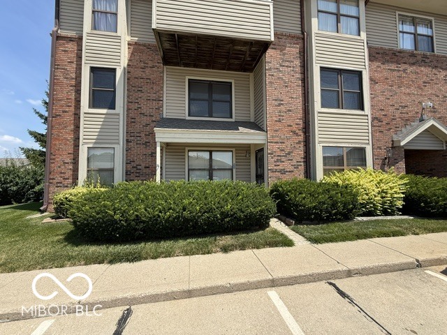 1763 Wellesley Lane 1I