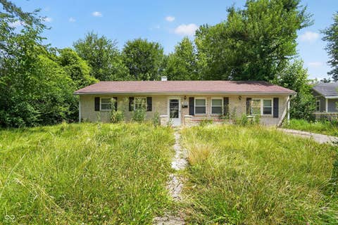Photo of 9508 Baker Court, Indianapolis, IN 46235 (MLS # 22115194)