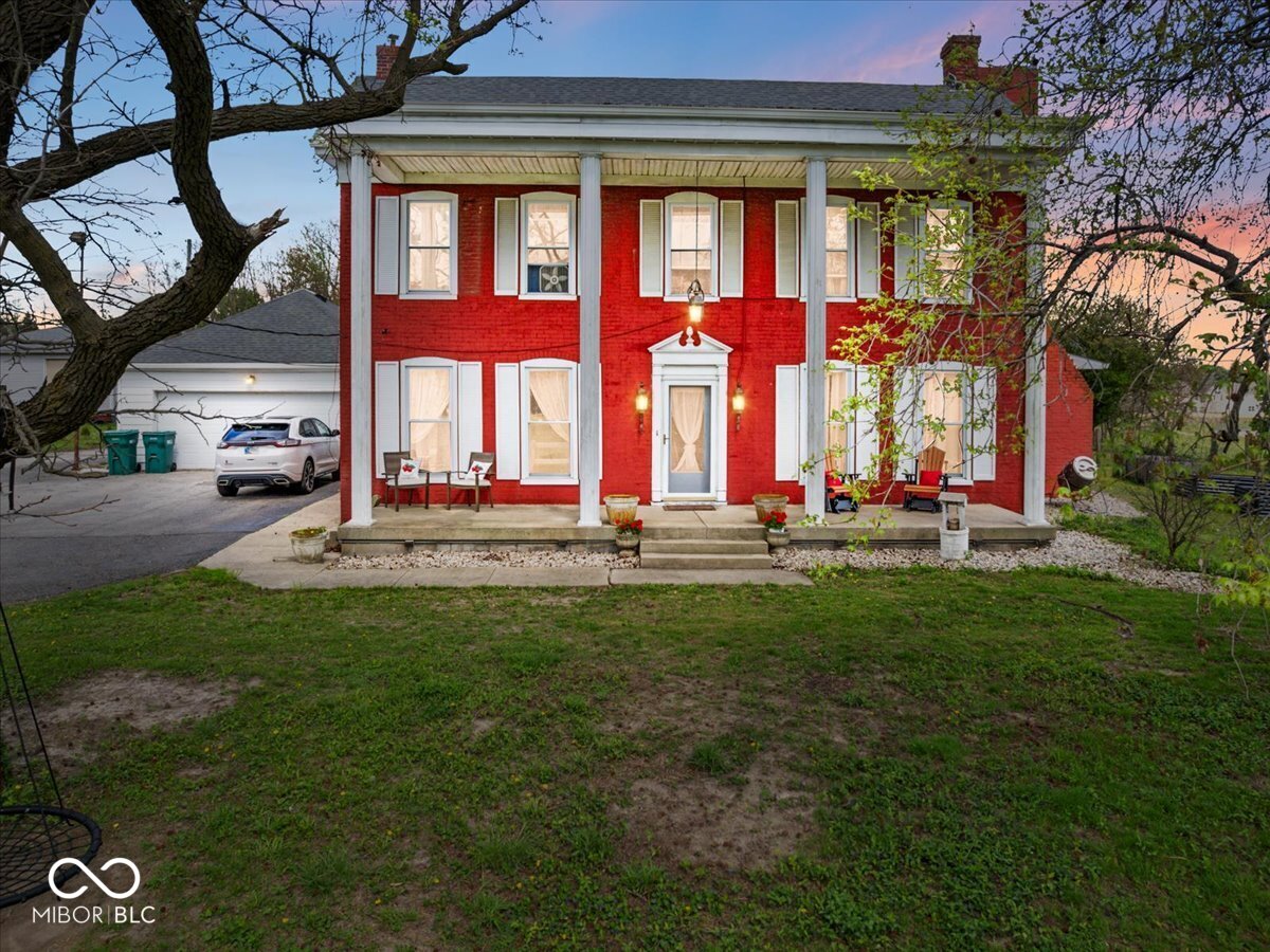 1394 N Michigan Road