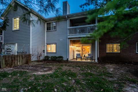 Photo of 8224 Glenwillow Lane #102, Indianapolis, IN 46278 (MLS # 22092617)