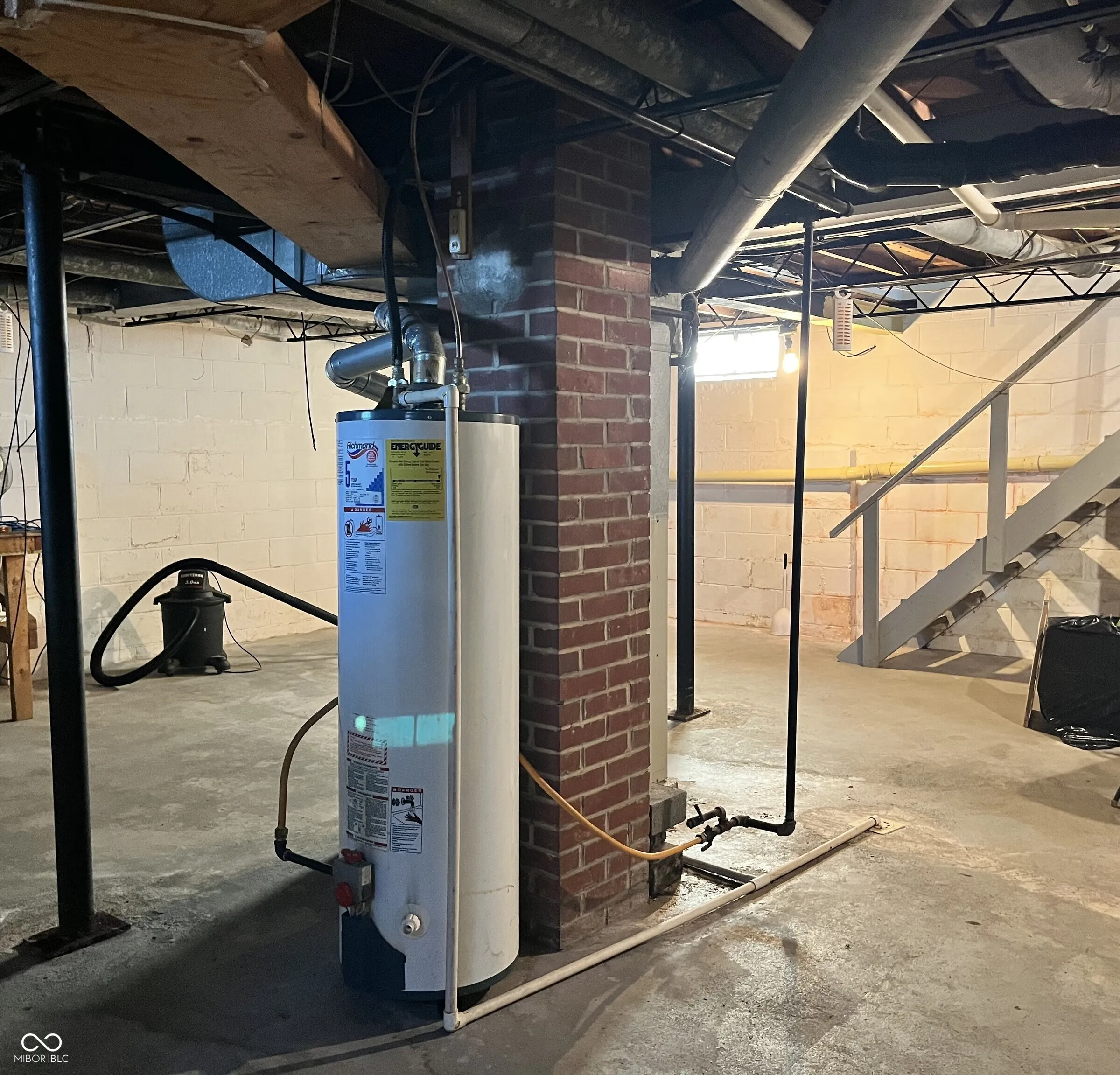 Frankfort, Indiana 46041, United States, 2 Bedrooms Bedrooms, ,1 BathroomBathrooms,Residential,Pending,210924