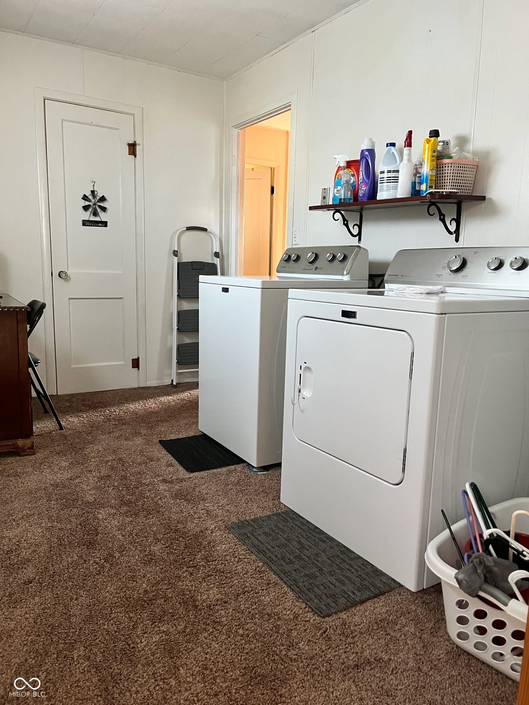 Frankfort, Indiana 46041, United States, 2 Bedrooms Bedrooms, ,1 BathroomBathrooms,Residential,Pending,210924