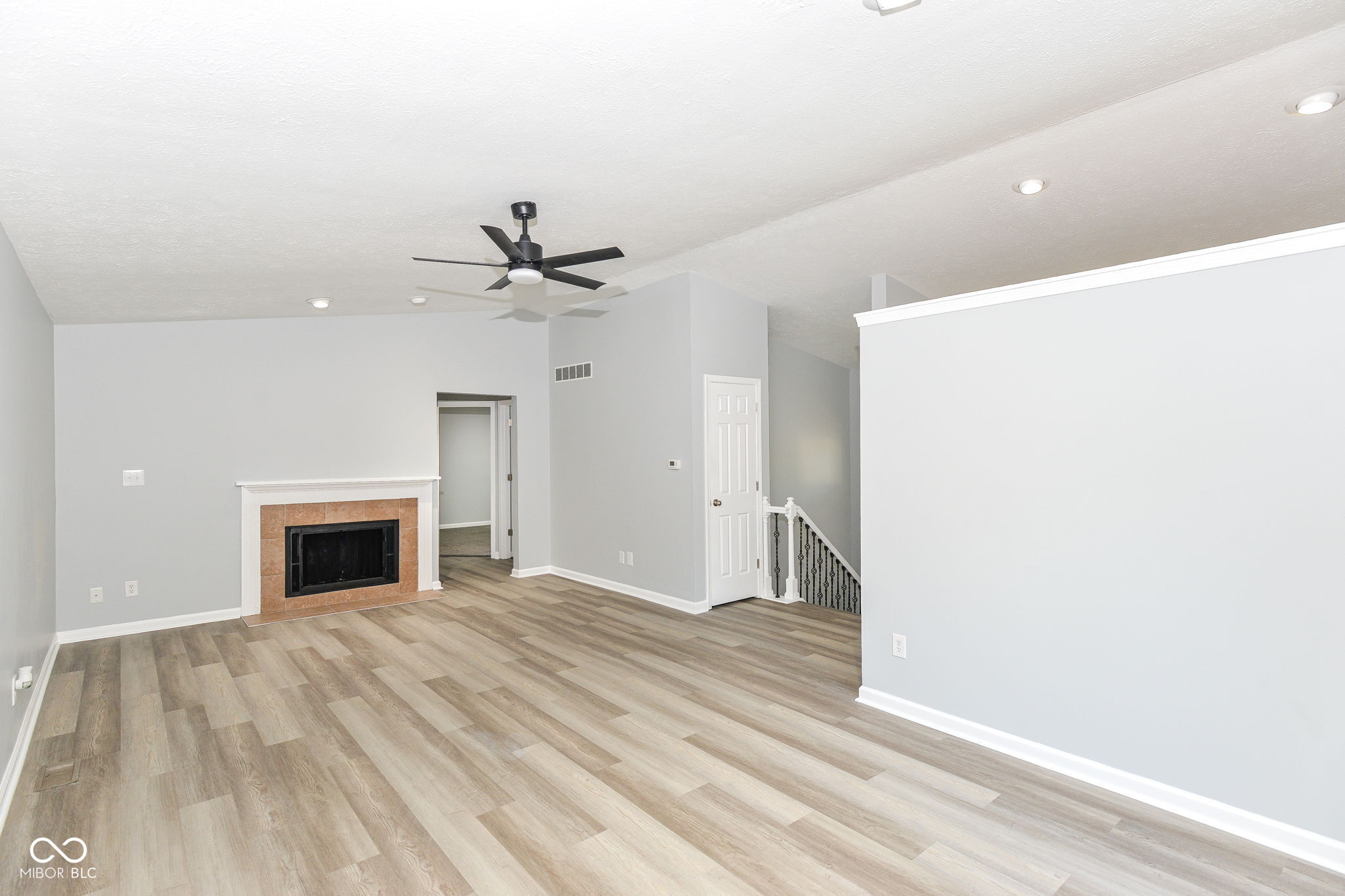 7547 Prairie Lake Drive