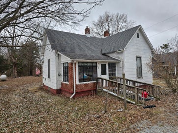103 N Franklin Street Fairland IN 46126