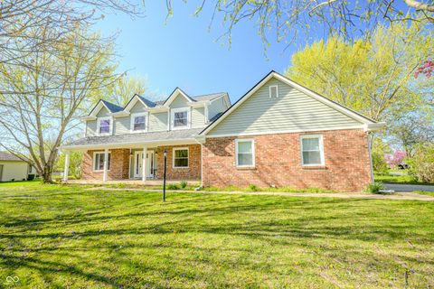 Photo of 430 Sonhatsett Drive, Westfield, IN 46074 (MLS # 22086683)