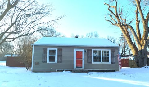 Photo of 5267 Johnson Street, Greenwood, IN 46143 (MLS # 22083492)
