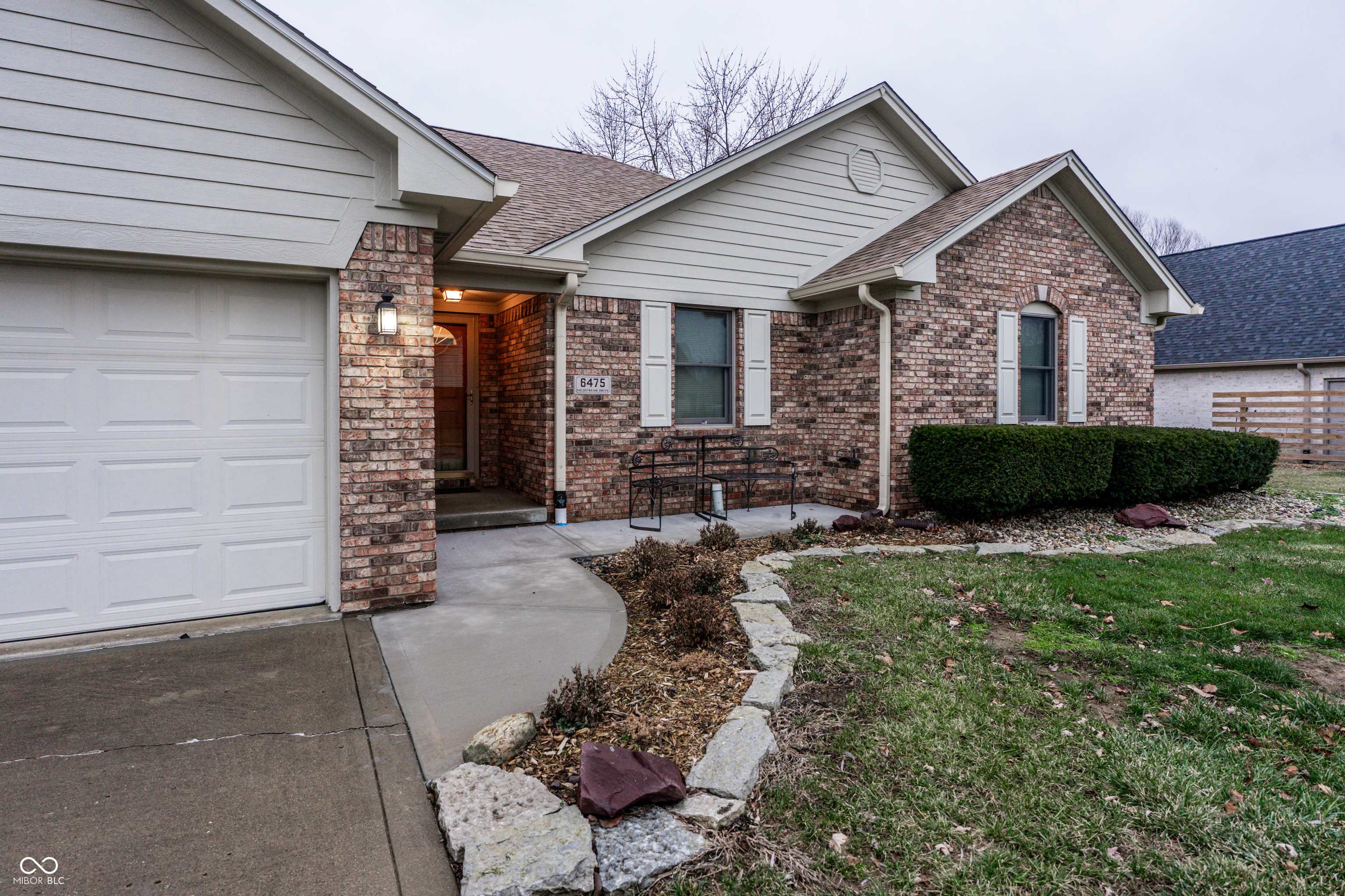 6475 Fieldstream Drive